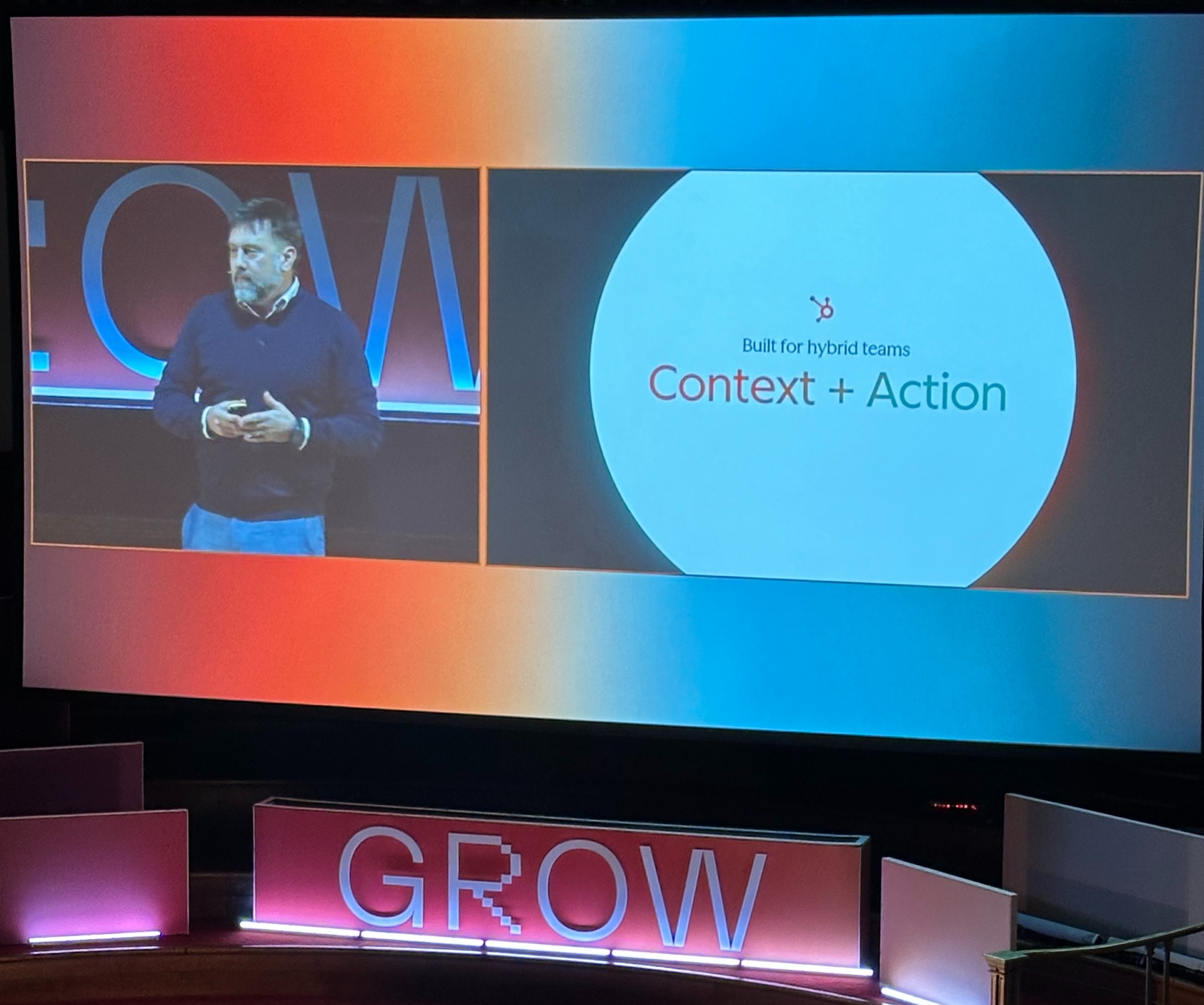 Context + Action with hubspot